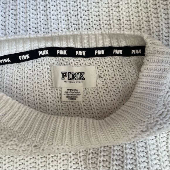 VS PINK Sweater - Picture 3 of 3